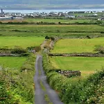 Cliffs Of Moher Family Hideaway