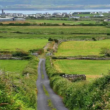 Cliffs Of Moher Hideaway