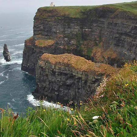 Cliffs Of Moher Family Hideaway *