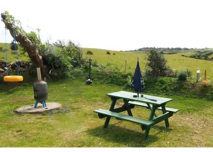 Cliffs Of Moher Hideaway