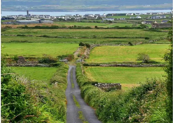 Cliffs Of Moher Hideaway